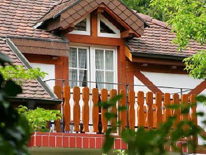 Hotel Zur Krone Ауген Екстериор снимка