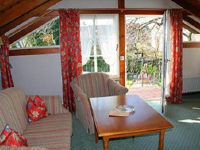 Hotel Zur Krone Ауген Екстериор снимка