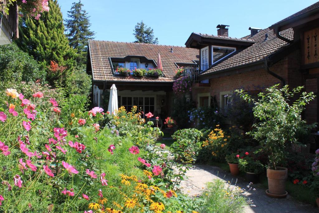 Hotel Zur Krone Ауген Стая снимка