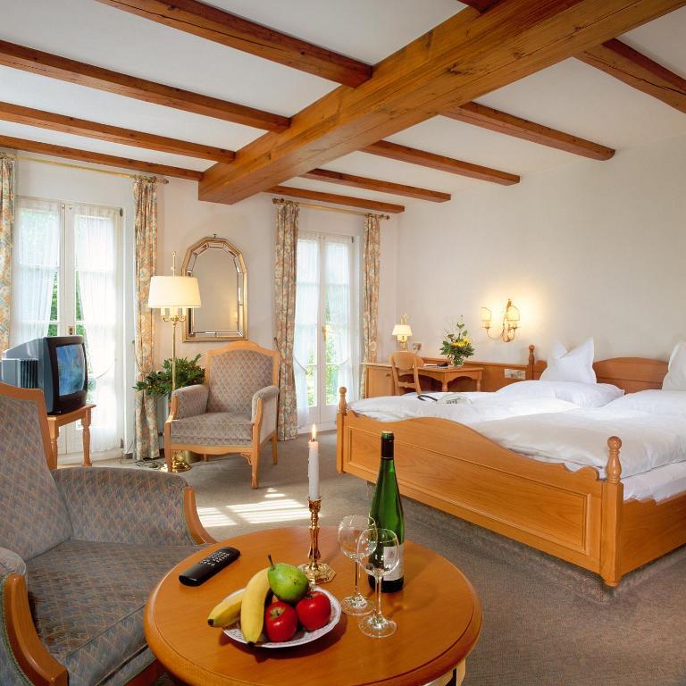 Hotel Zur Krone Ауген Стая снимка